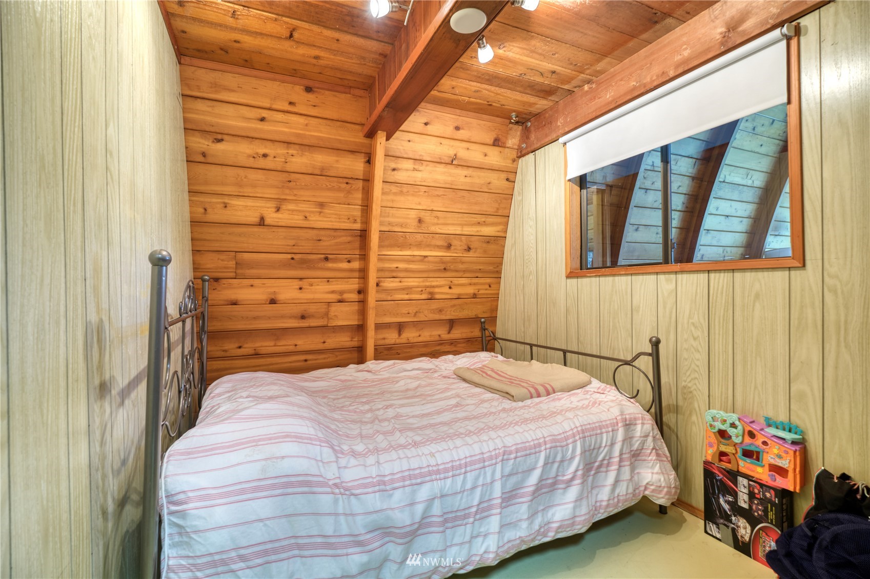 337 Evergreen Way Point Roberts, WA 98281 - Photo 14 of 25 Gallery Image 14