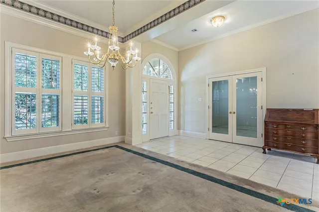a view of livingroom with window