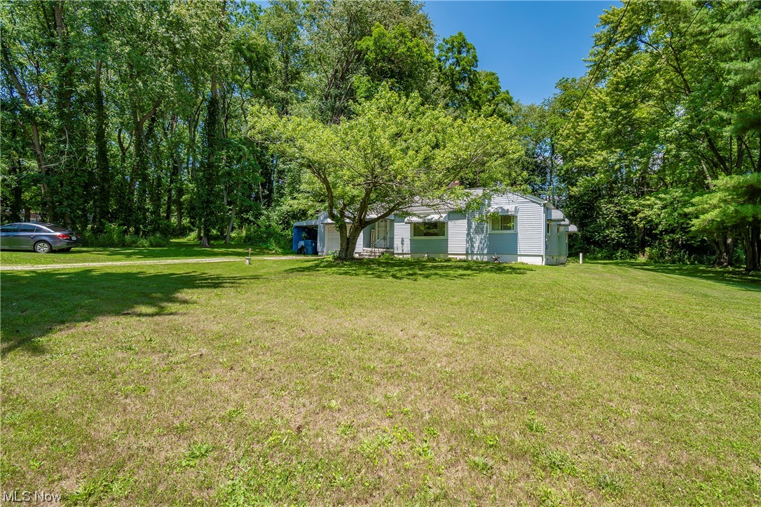 2125 Krumroy Road Akron, OH 44312 - Photo 4 of 22