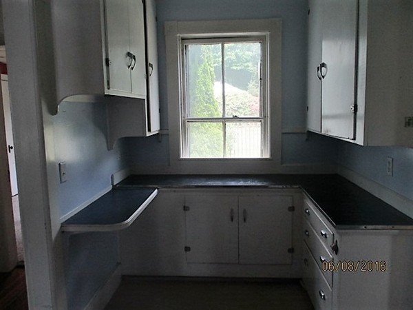 23 Hall Road Dudley, MA 01571 - Photo 3 of 11 Gallery Image 3