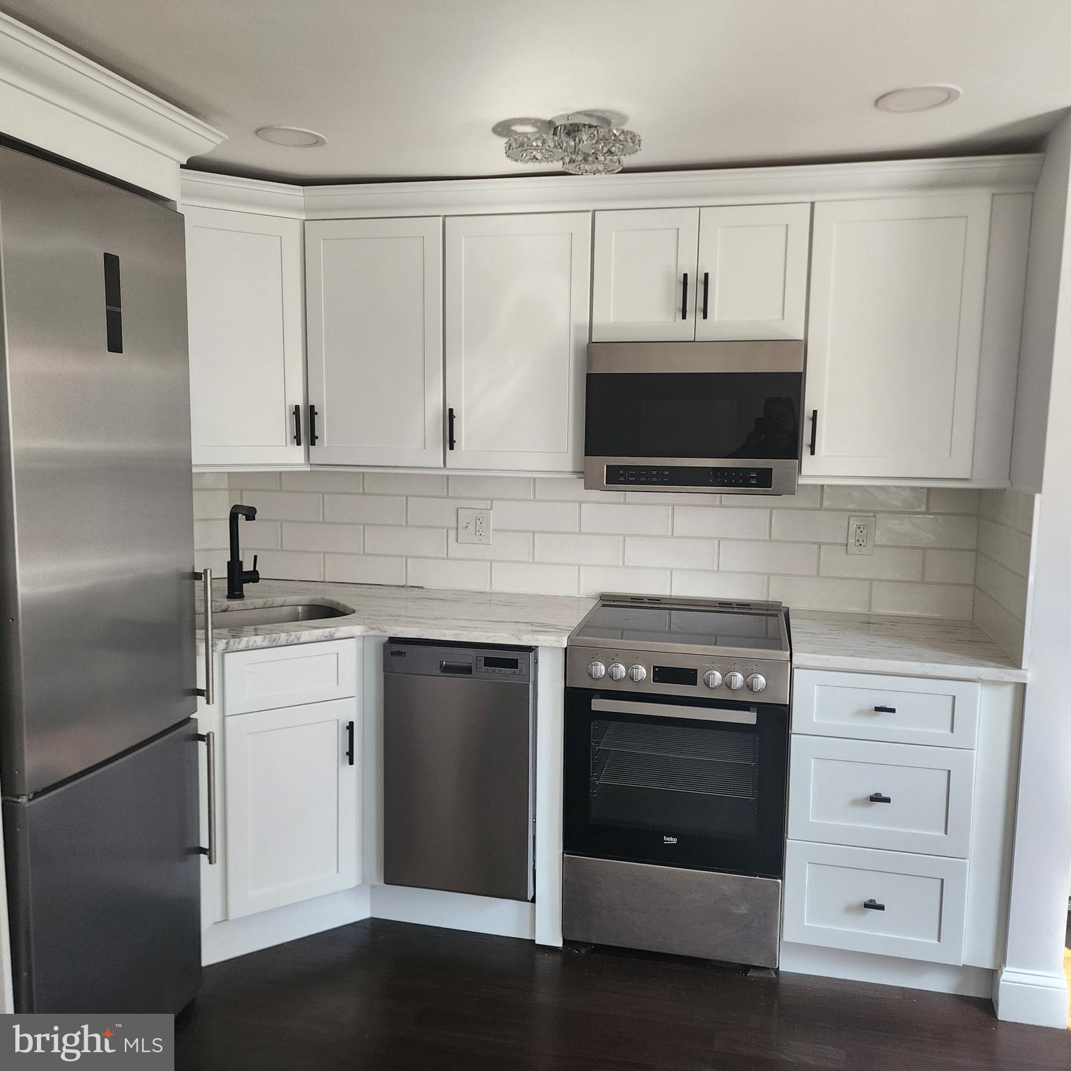 1934 Spruce Street, Unit 3R Philadelphia, PA 19103 - Photo 11 of 23