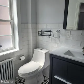 $1,750 | 1934 Spruce Street, Unit 3R, Philadelphia, PA 19103