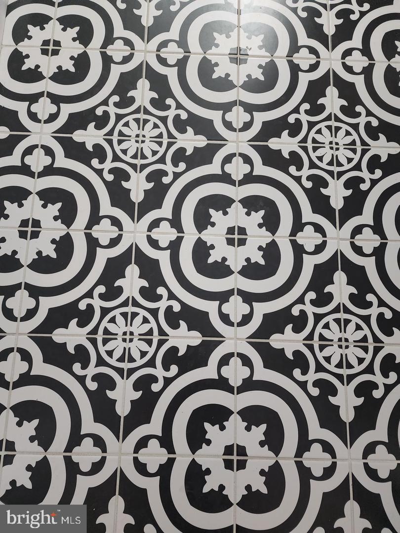 1934 Spruce Street, Unit 3R Philadelphia, PA 19103 - Photo 7 of 23