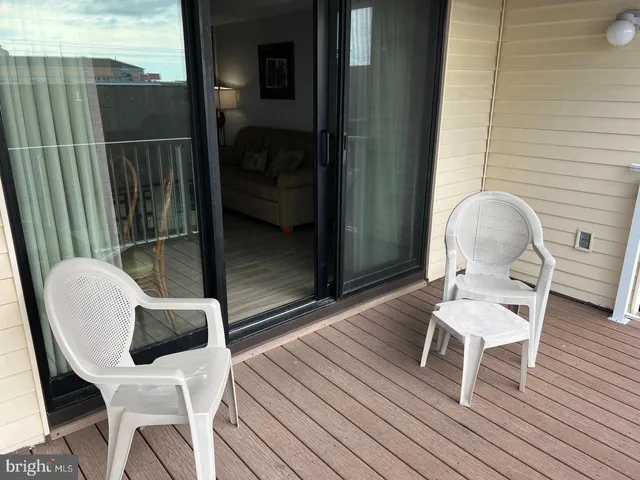 $1,200 | 107 North Atlantic Avenue, Unit 209, Ocean City, MD 21842