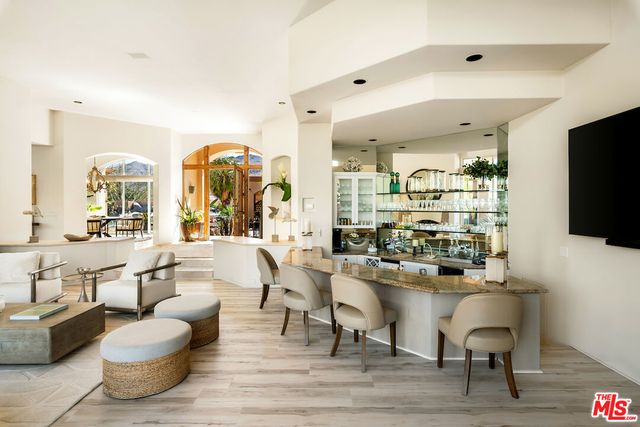 $3,995,000 | 136 Netas Drive, Palm Desert, CA 92260