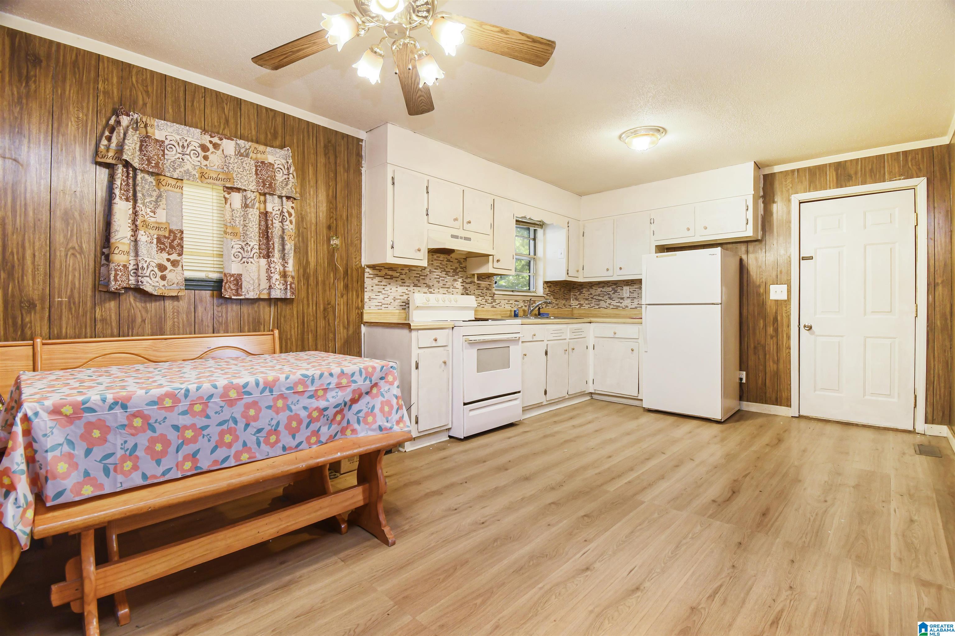 737 Main Street Jemison, AL 35085 - Photo 7 of 17