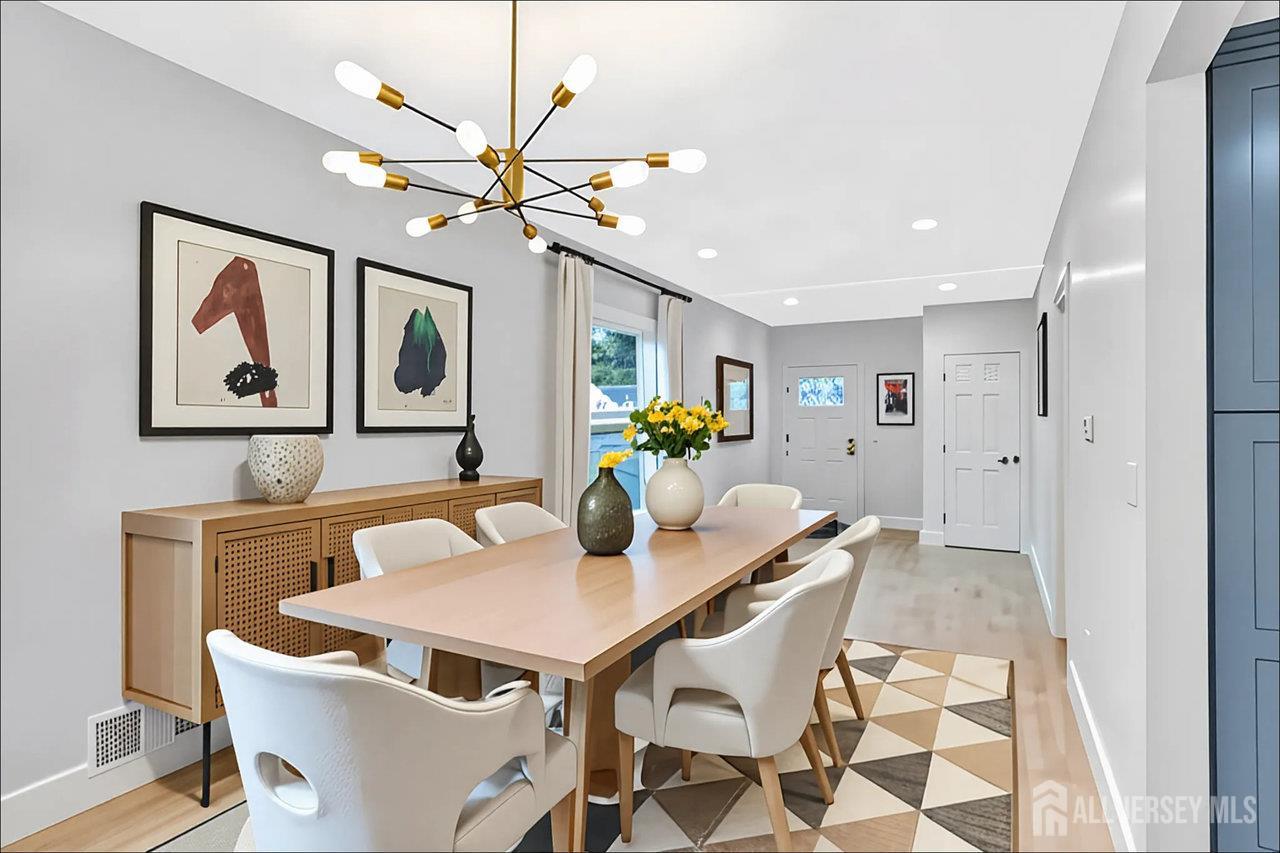 325 Orange Street Dunellen, NJ 08812 - Photo 5 of 30