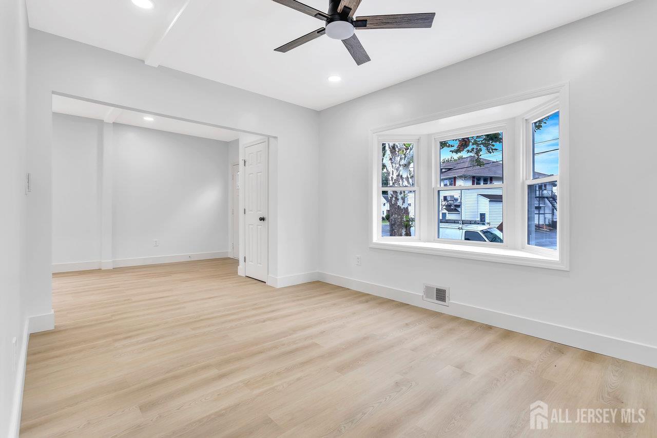 325 Orange Street Dunellen, NJ 08812 - Photo 9 of 30