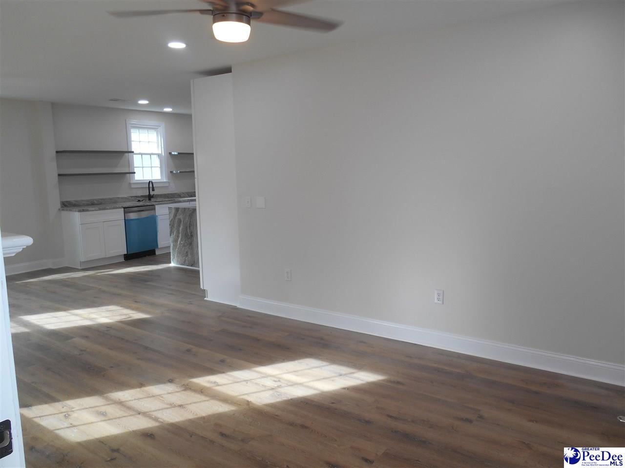 1003 Chestnut Street Florence, SC 29501 - Photo 3 of 27 Gallery Image 3
