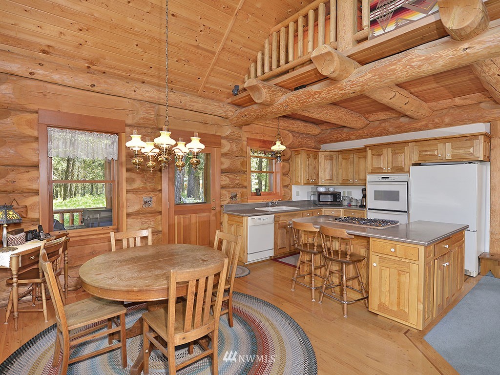 11 South Airstrip Road Twisp, WA 98856 - Photo 8 of 24 Gallery Image 8