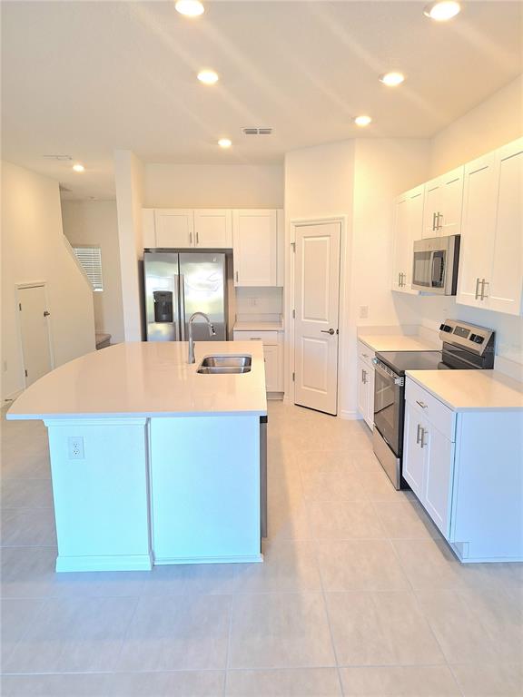 173 Riverfront Way Edgewater, FL 32141 - Photo 8 of 34