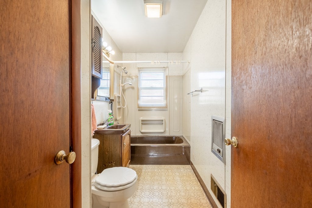 2247 Hunting Camp Road Bastian, VA 24314 - Photo 16 of 71 Gallery Image 16
