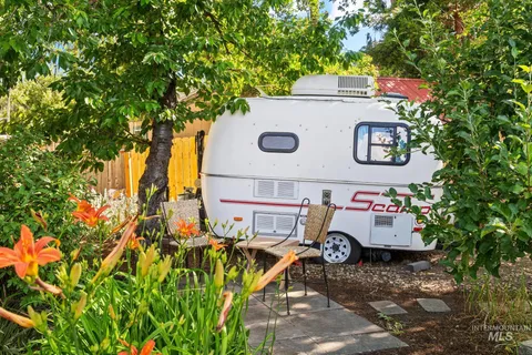$699,000 | 3511 North Barberry Drive, Boise, ID 83703