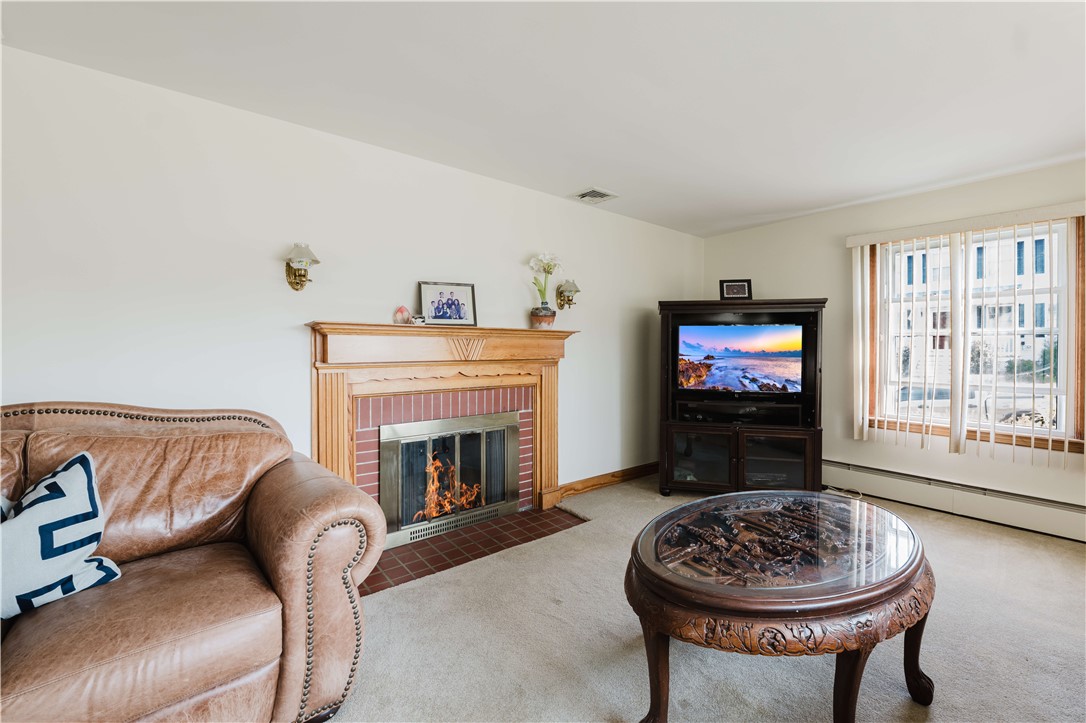 200 Budlong Road Cranston, RI 02920 - Photo 19 of 36 Gallery Image 19