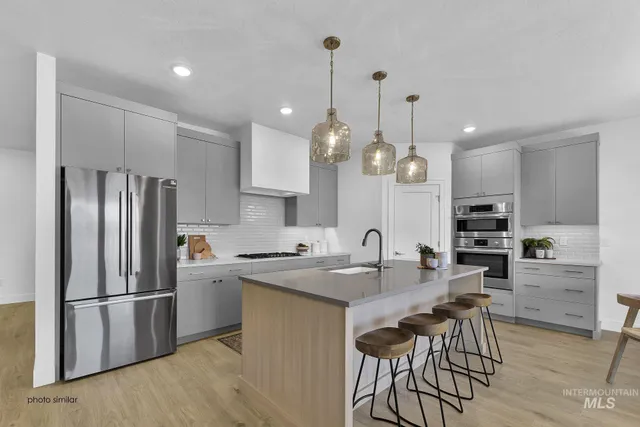 $574,900 | 1770 North Grn Pne Lane, Star, ID 83669