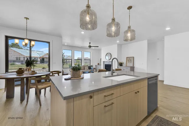 $574,900 | 1770 North Grn Pne Lane, Star, ID 83669