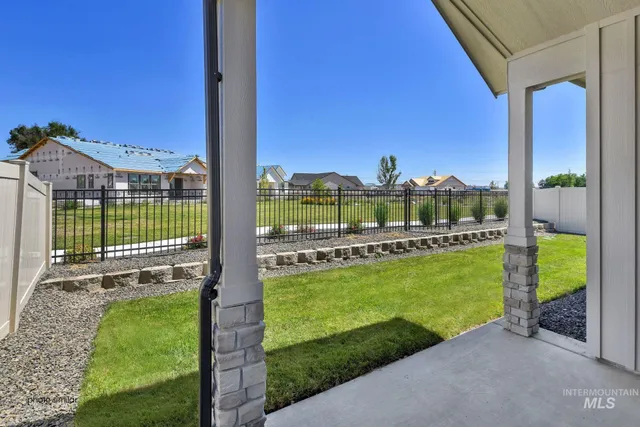 $574,900 | 1770 North Grn Pne Lane, Star, ID 83669