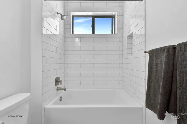 $574,900 | 1770 North Grn Pne Lane, Star, ID 83669