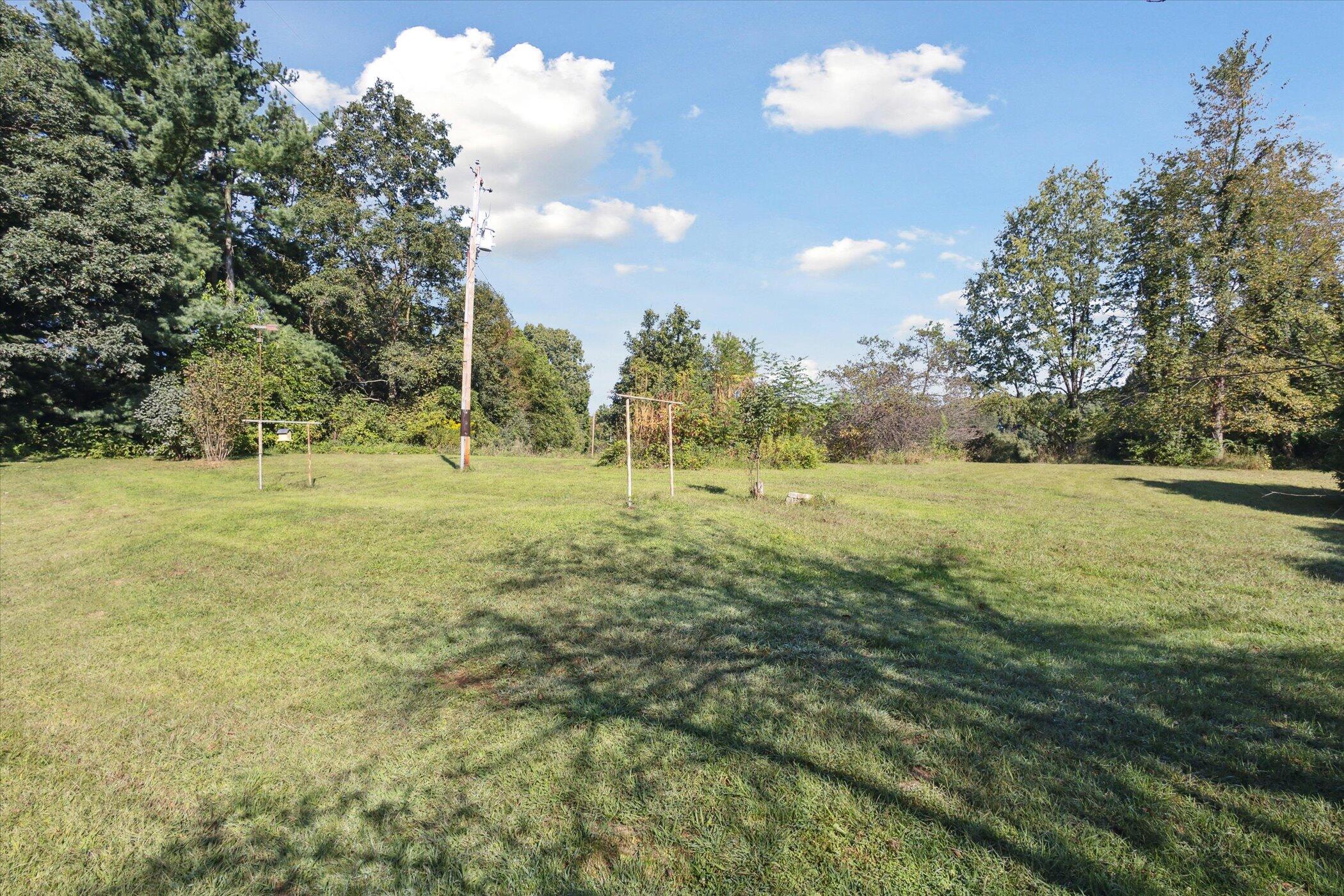 56472 89th Avenue Decatur, MI 49045 - Photo 41 of 57 41-56472-89th-Ave-Decatur-MI-49045-Windo
