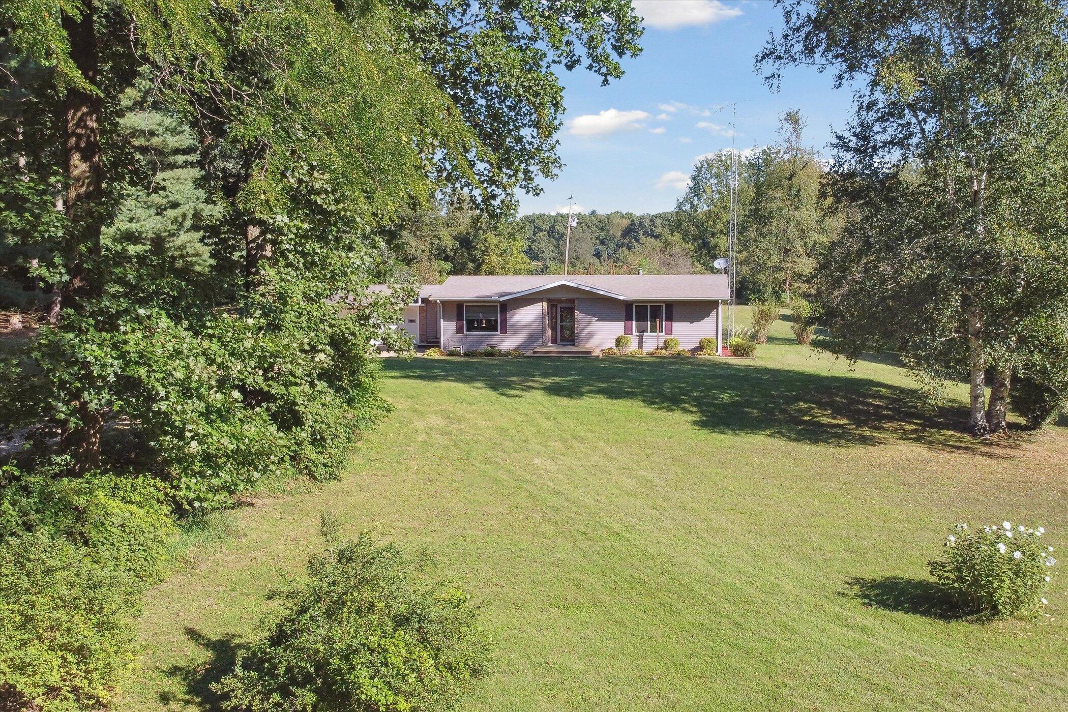 56472 89th Avenue Decatur, MI 49045 - Photo 44 of 57 44-56472-89th-Ave-Decatur-MI-49045-Windo