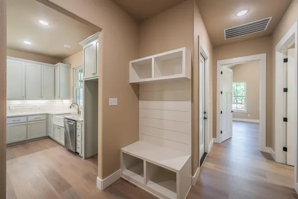 a view of a yard with an trees