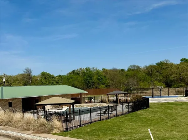 $799,000 | 114 Ridgeline Drive, Chico, TX 76431