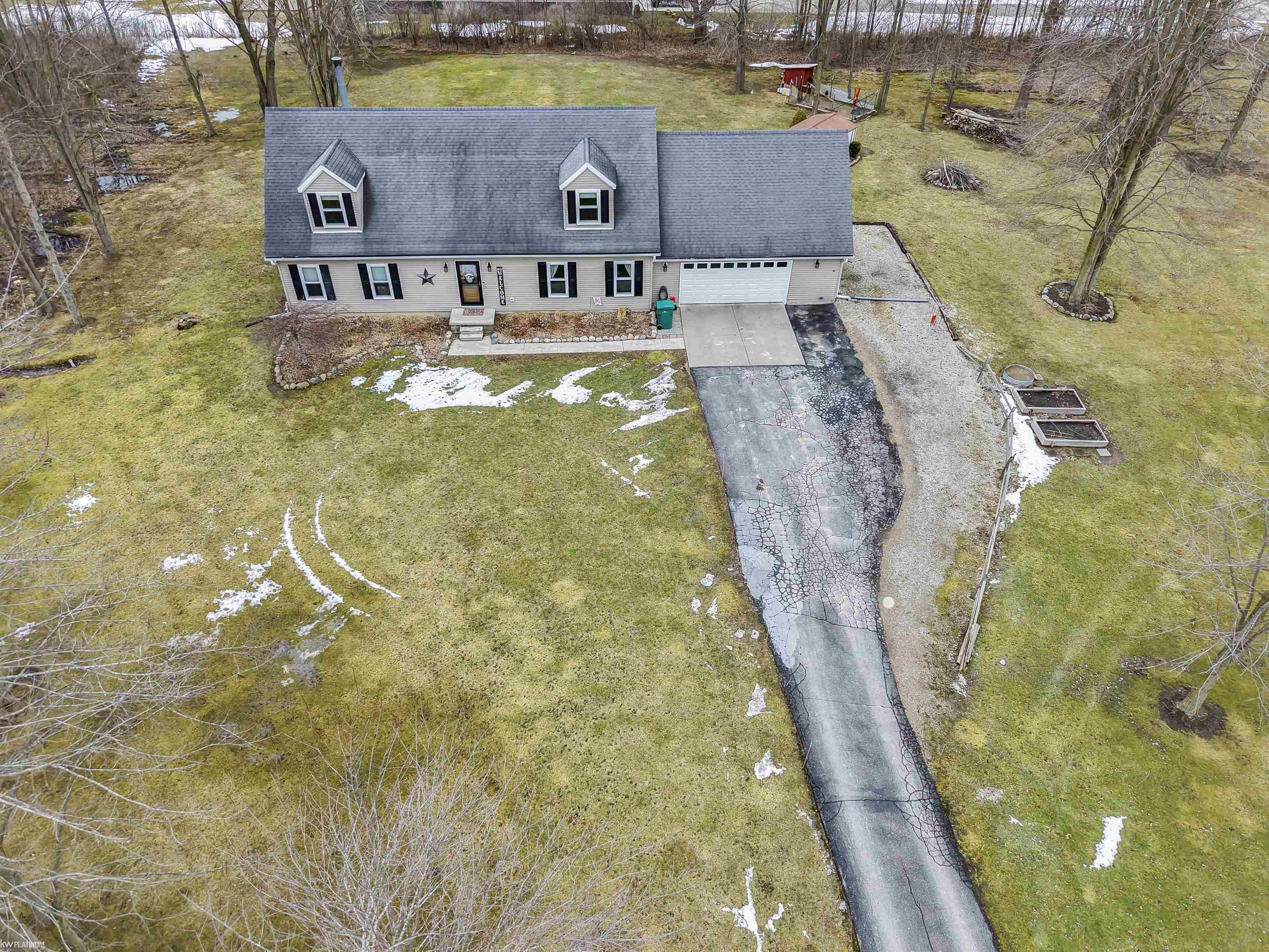 2030 Palms Road Columbus, MI 48063 - Photo 10 of 44