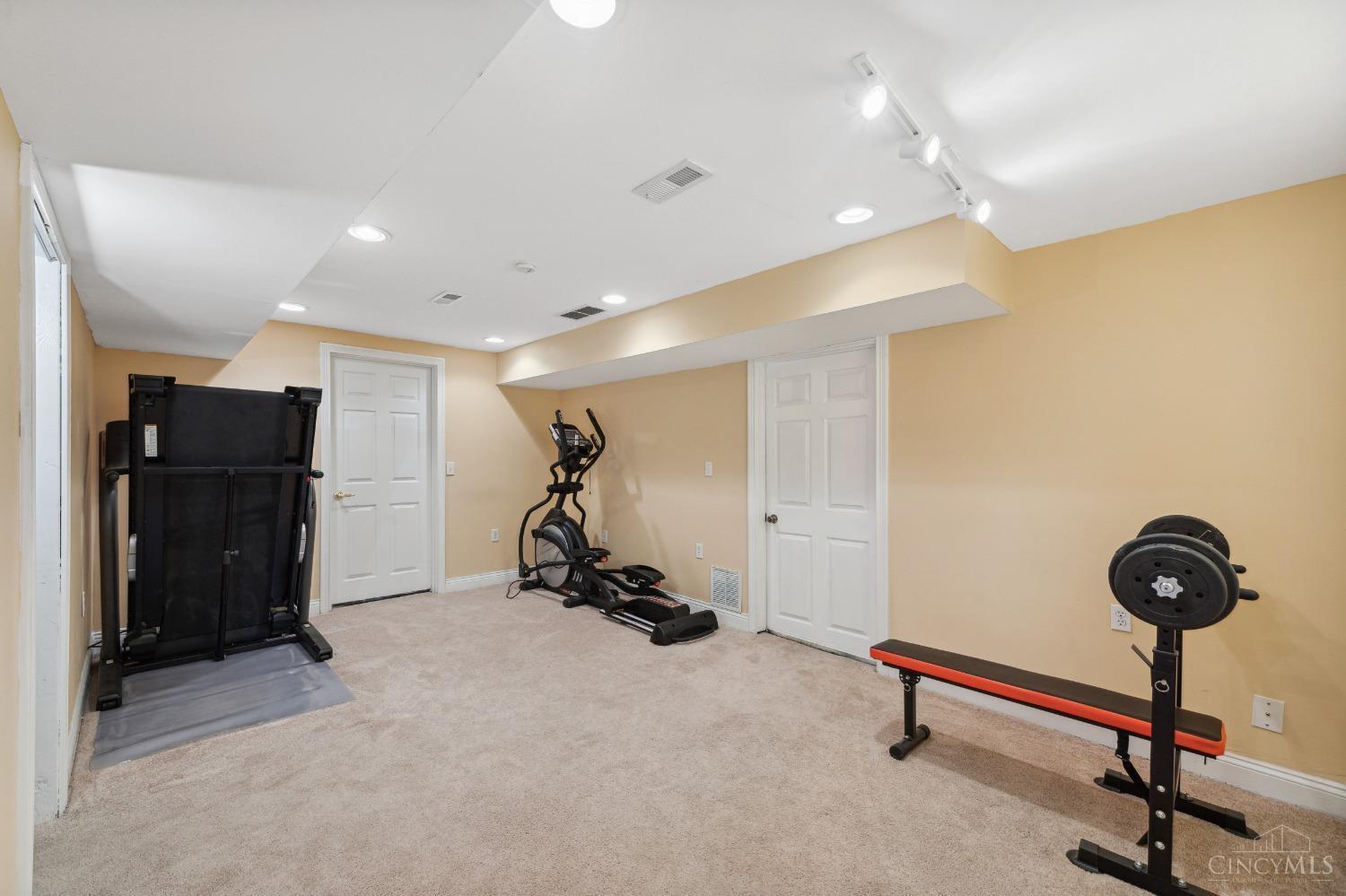 5777 West Fork Road Cincinnati, OH 45247 - Photo 30 of 40