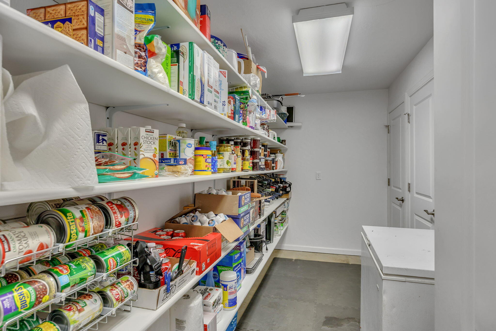 1011 Wren Ridge Drive Eagle Point, OR 97524 - Photo 67 of 89 Lower Level Pantry/Mud Room