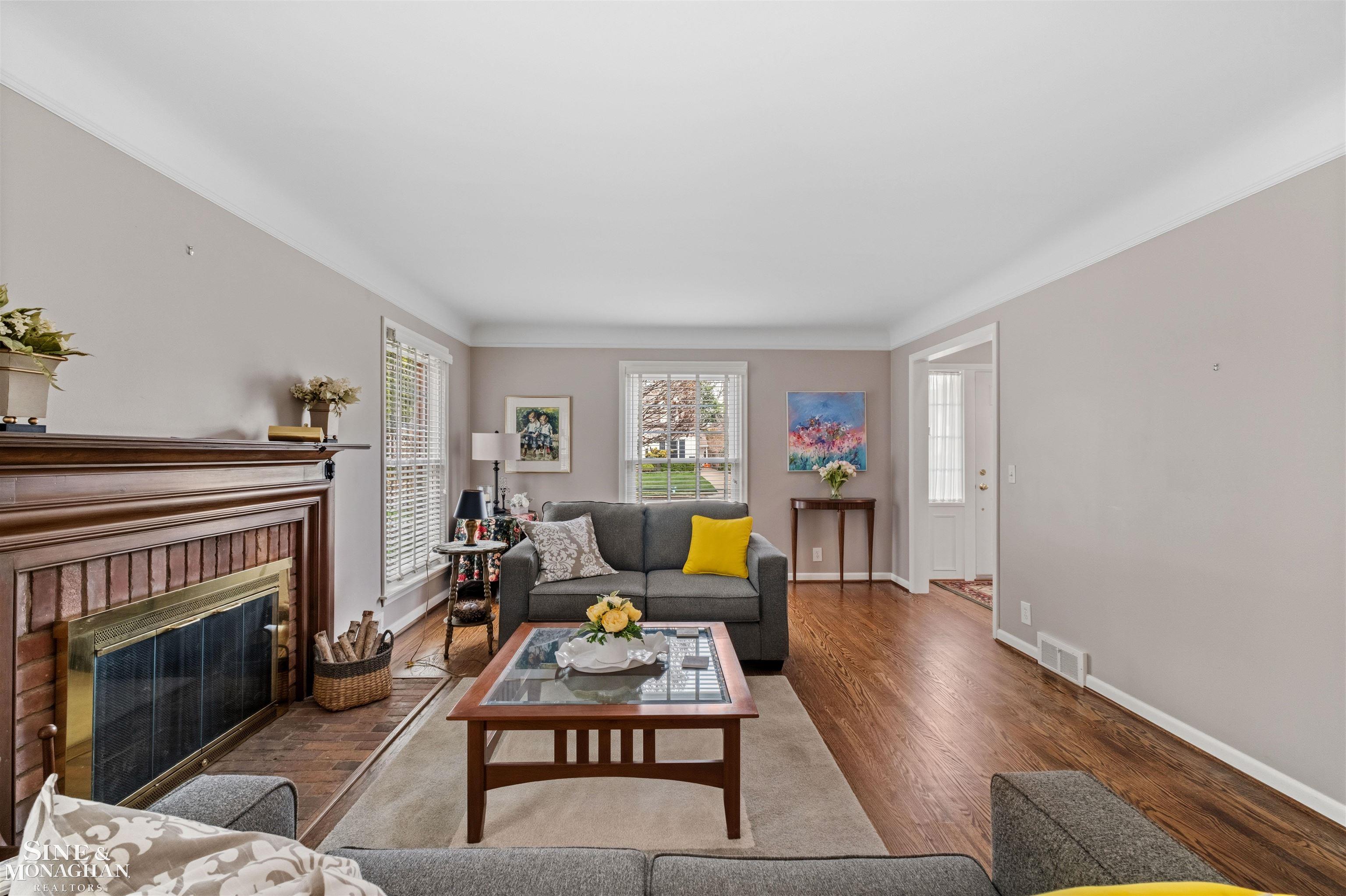 171 Moran Road Grosse Pointe Farms, MI 48236 - Photo 8 of 58