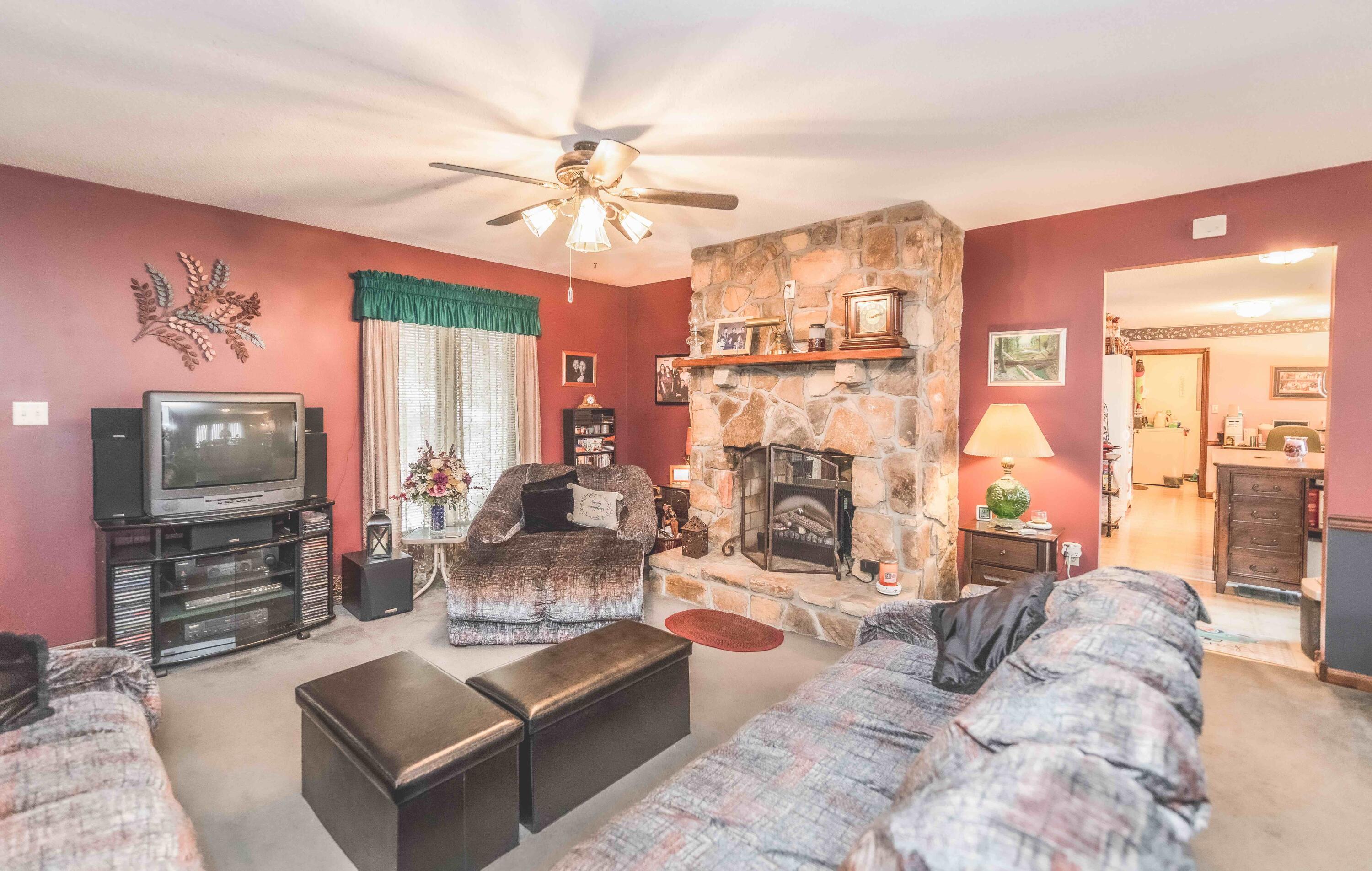 3740 Cabin Creek Road London, KY 40741 - Photo 49 of 68 036