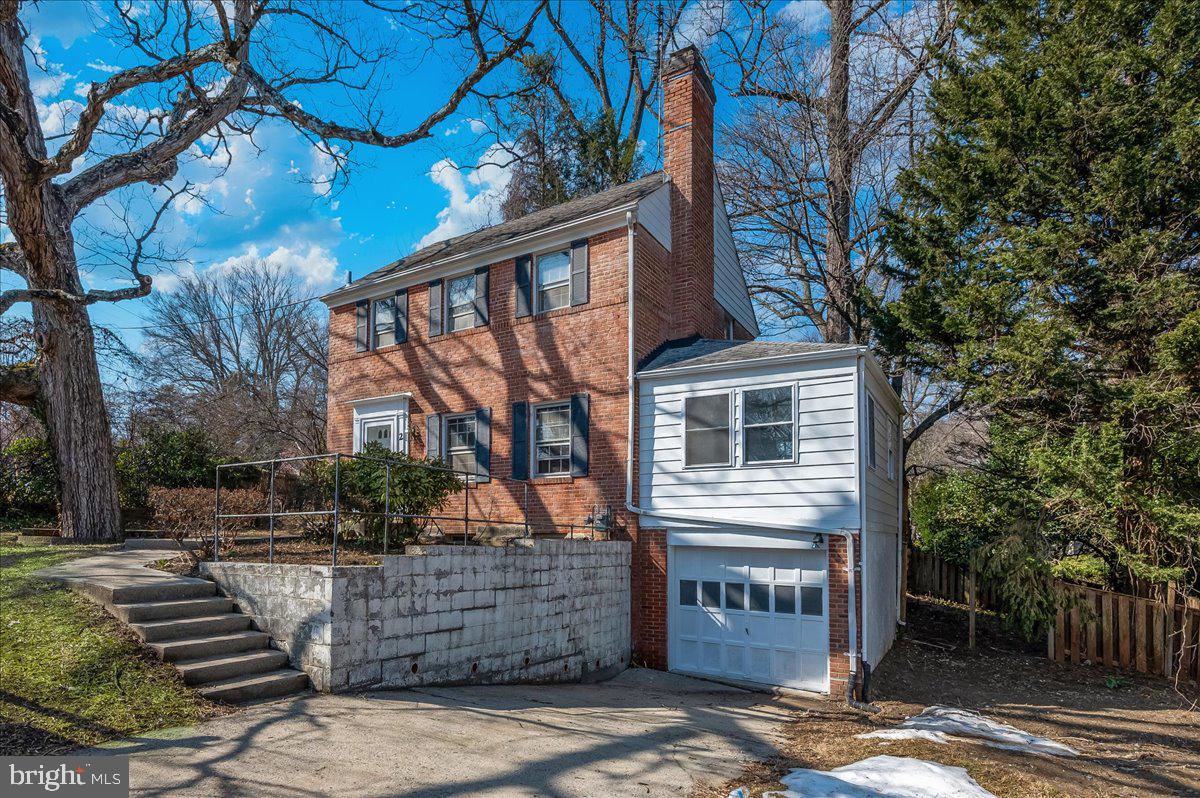2 Dale Drive Silver Spring, MD 20910 - Photo 2 of 9 One Car Garage
