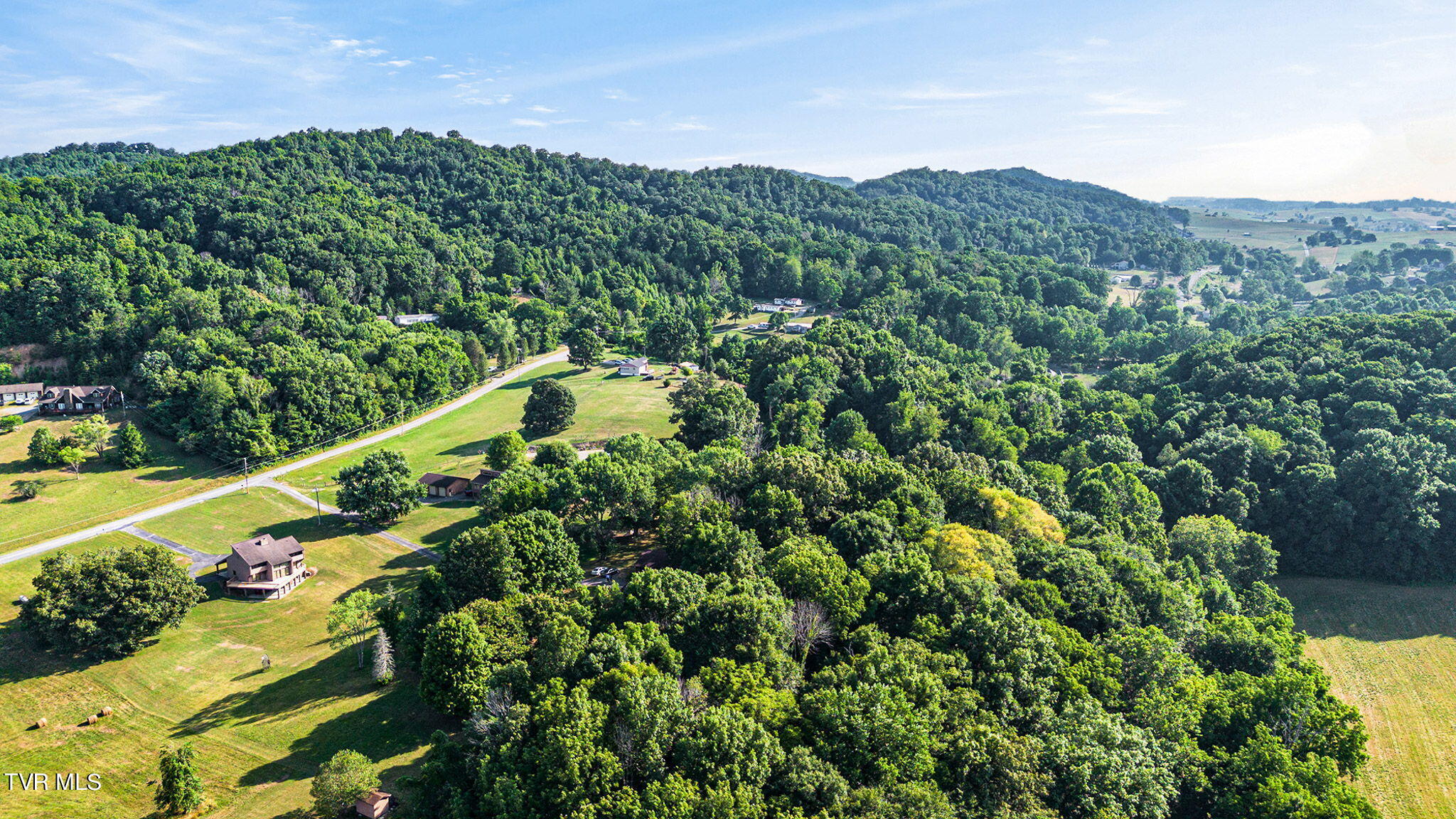 680 Springdale Drive Bristol, TN 37620 - Photo 23 of 23 5-web-or-mls-DJI_0449