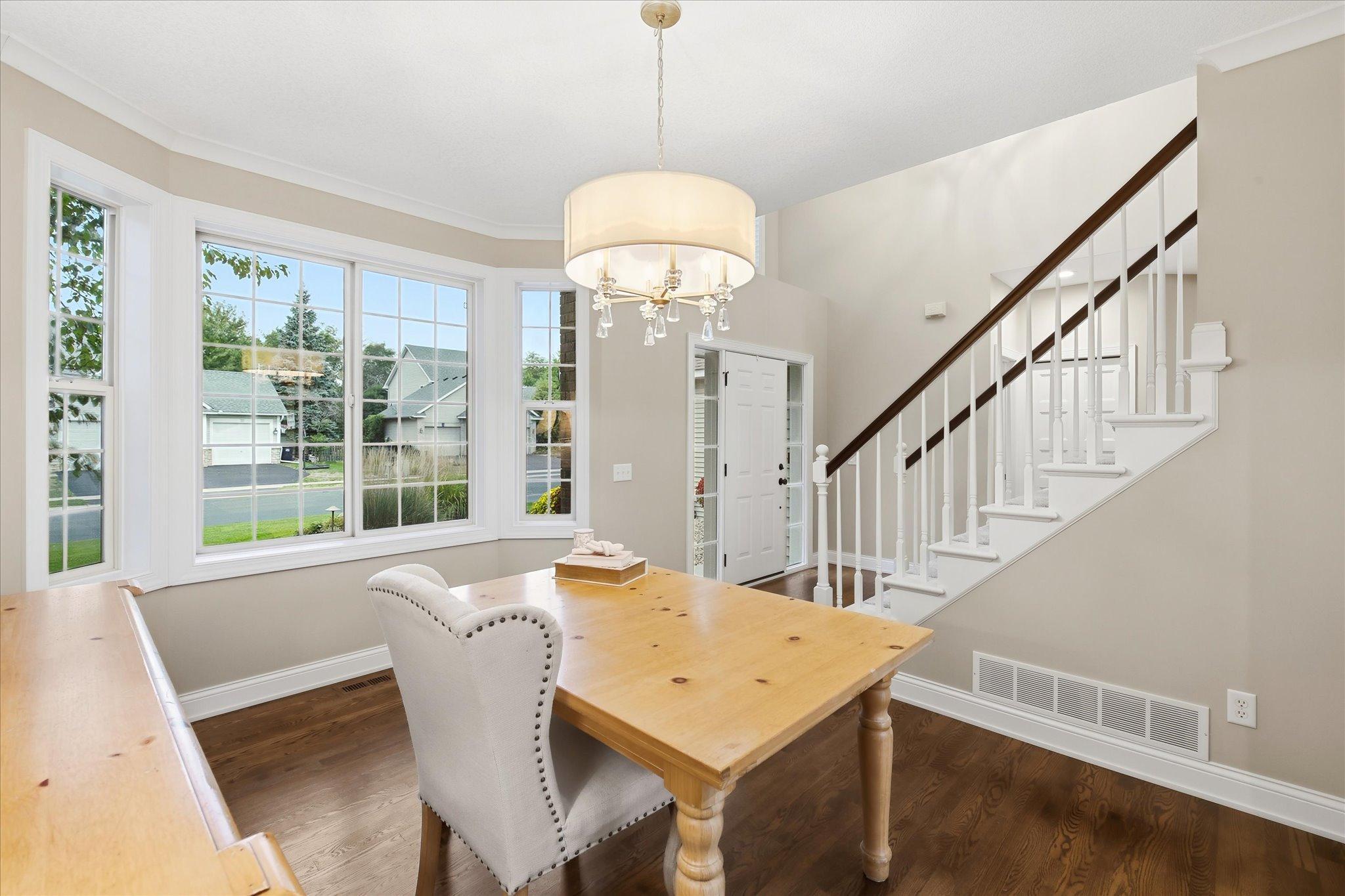6808 Cambridge Road Shakopee, MN 55379 - Photo 6 of 36 Gallery Image 6