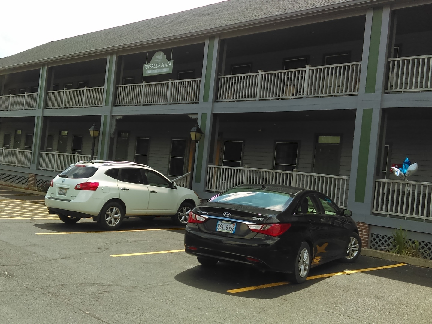 325 South Clark Street, Unit 2G Utica, IL 61373 - Photo 1 of 12