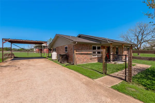 $387,500 | 1490 Fm 230, Trinity, TX 75862