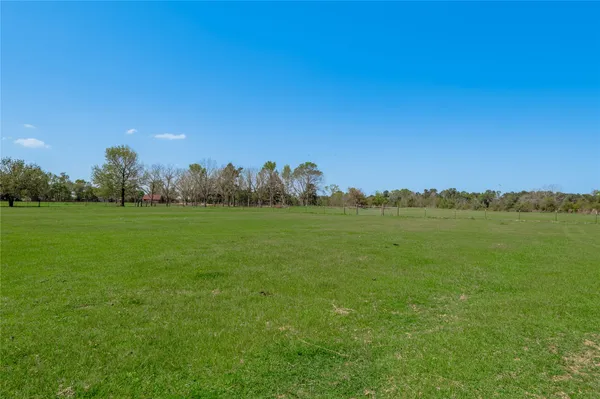 $387,500 | 1490 Fm 230, Trinity, TX 75862
