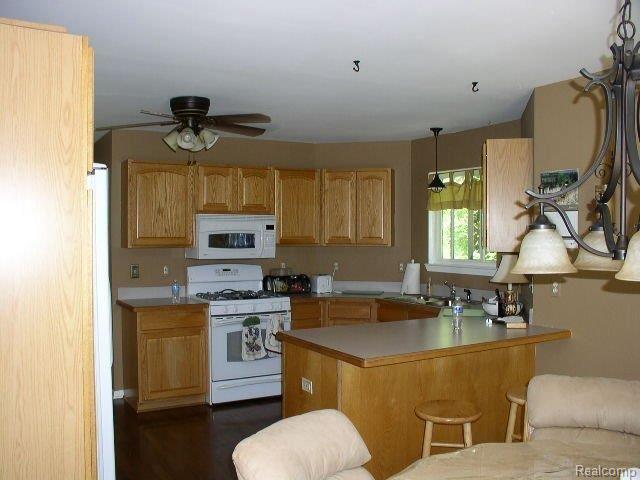 Kichen from Dining Room.JPG