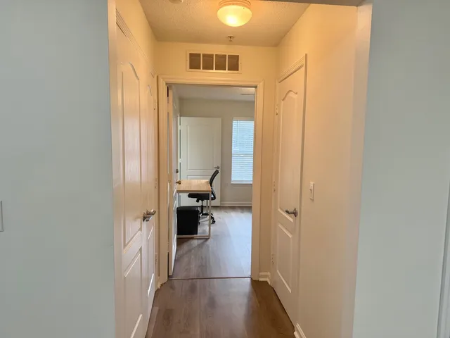 $125,000 | 3000 South Adams Street, Unit 413, Tallahassee, FL 32301