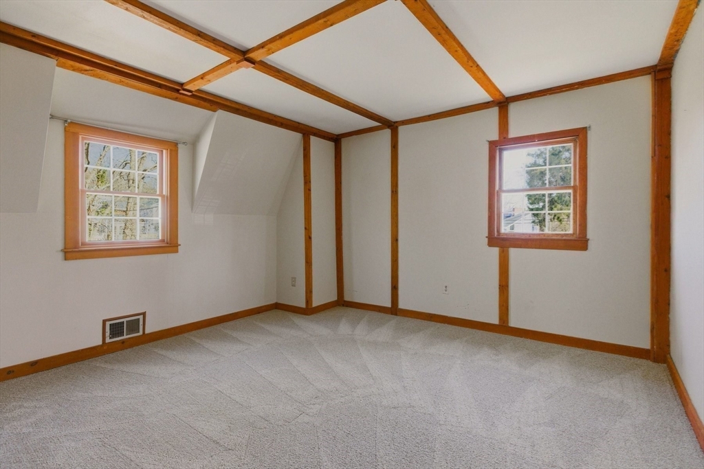 2 North Street Merrimac, MA 01860 - Photo 24 of 40