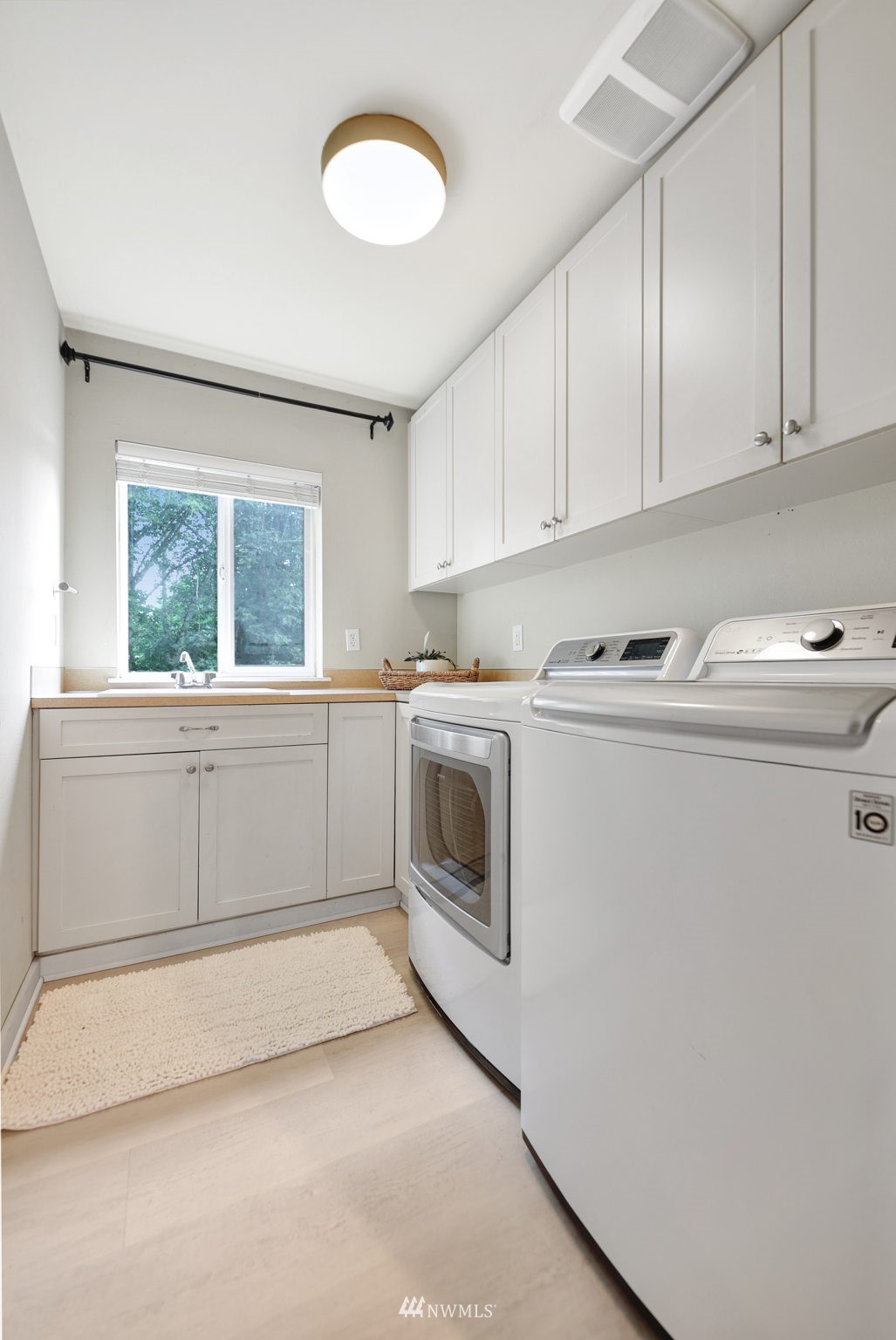 8022 Riverview Road Snohomish, WA 98290 - Photo 27 of 40 Gallery Image 27