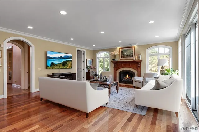 $1,580,000 | 8925 Williams Court, Clarence, NY 14032