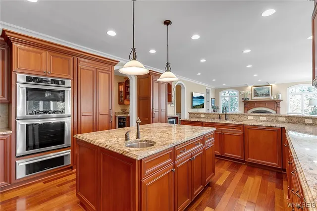 $1,580,000 | 8925 Williams Court, Clarence, NY 14032