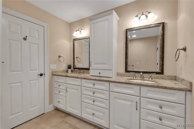 $1,580,000 | 8925 Williams Court, Clarence, NY 14032