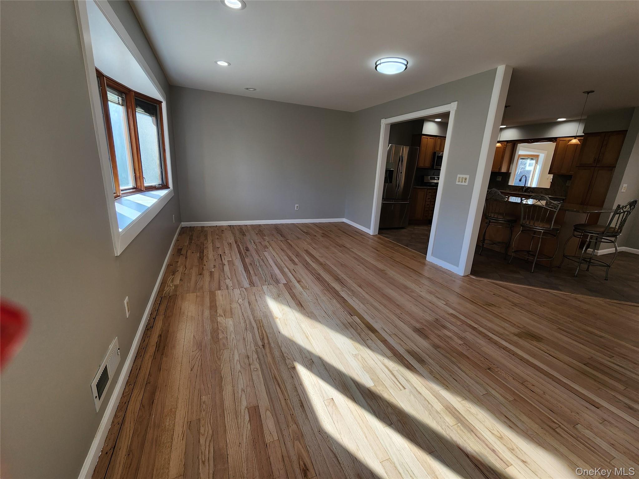 373 Ehrhardt Road Pearl River, NY 10965 - Photo 13 of 27