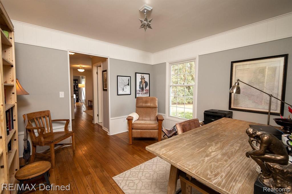 674 Campus Road Rochester Hills, MI 48309 - Photo 14 of 48