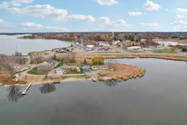 $415,000 | 520 Park Island Road, Center City, MN 55012
