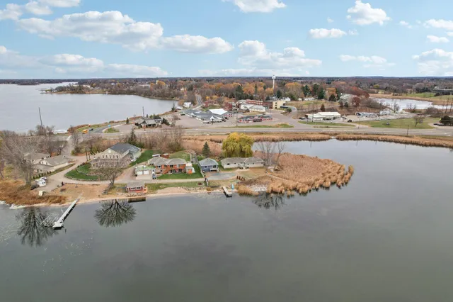 $419,000 | 520 Park Island Road, Center City, MN 55012