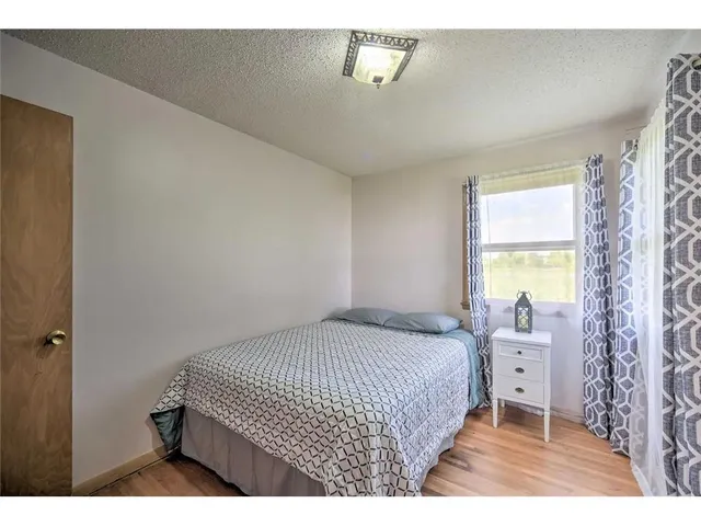 $419,000 | 520 Park Island Road, Center City, MN 55012