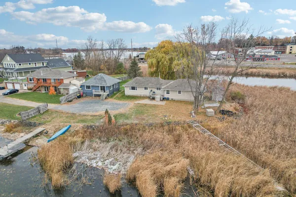 $415,000 | 520 Park Island Road, Center City, MN 55012